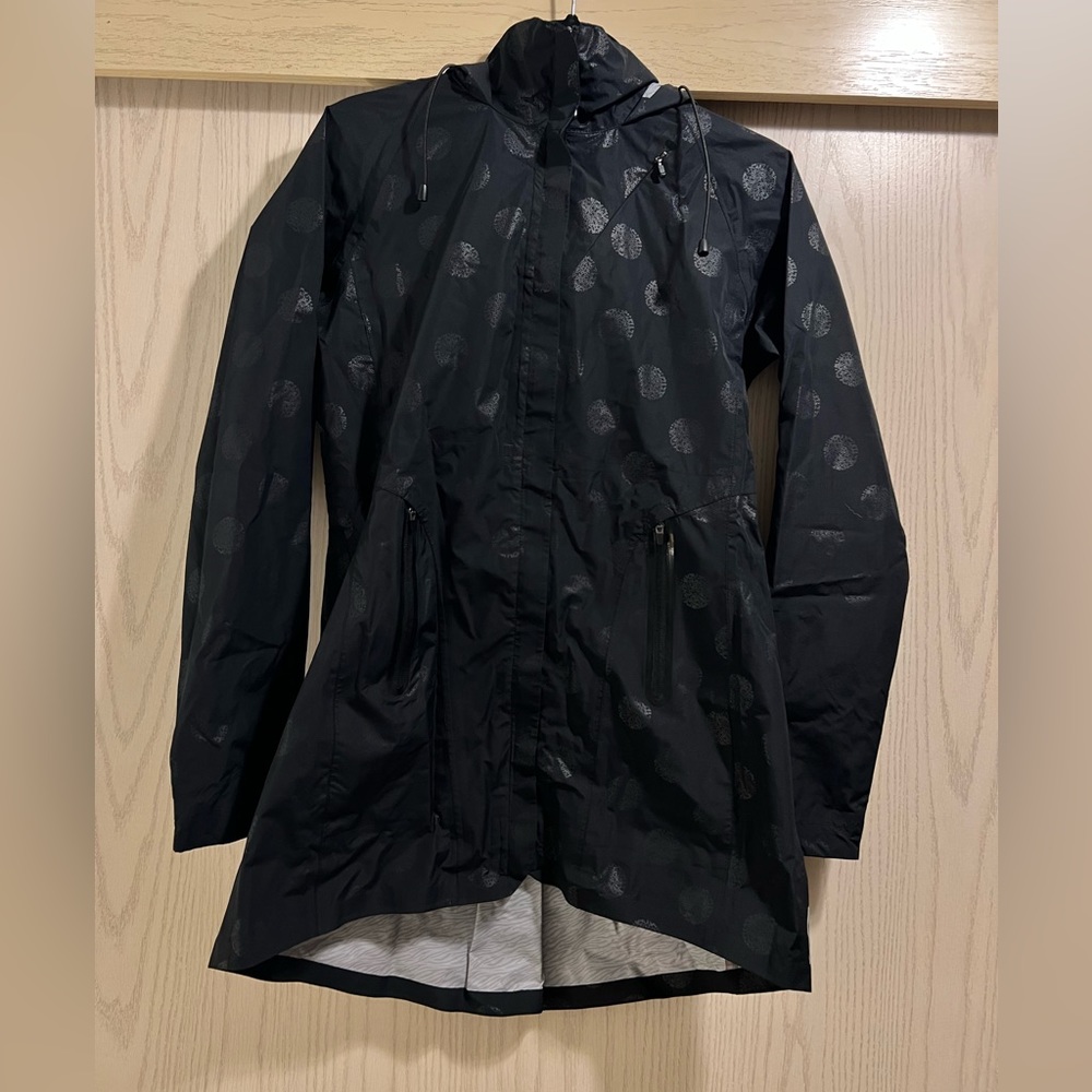 Lightweight Mondetta Windbreaker/Raincoat